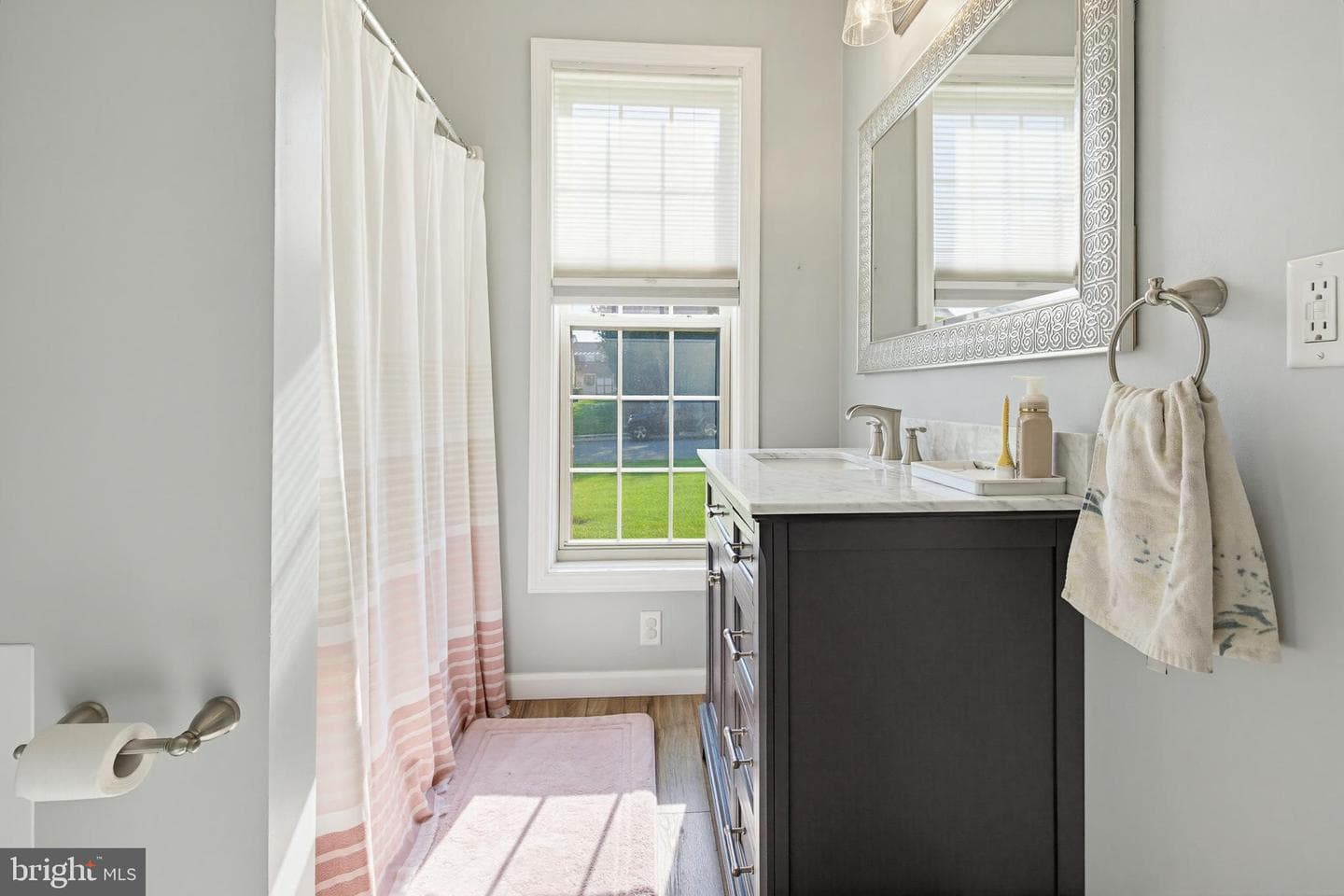 7 Thornhill Lane photo 10