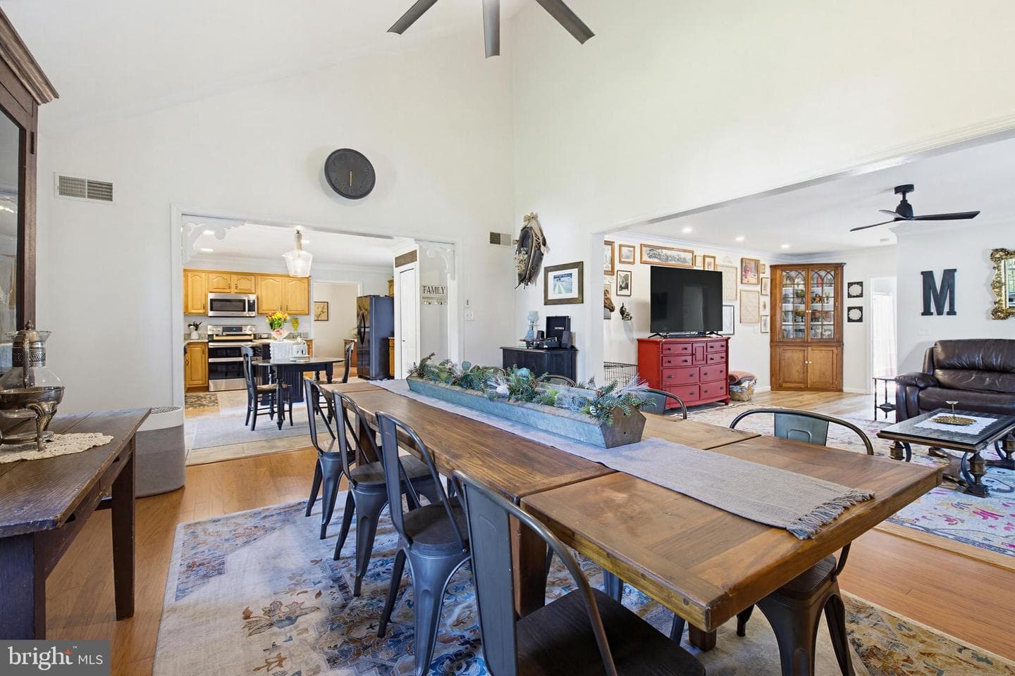7 Thornhill Lane photo 7
