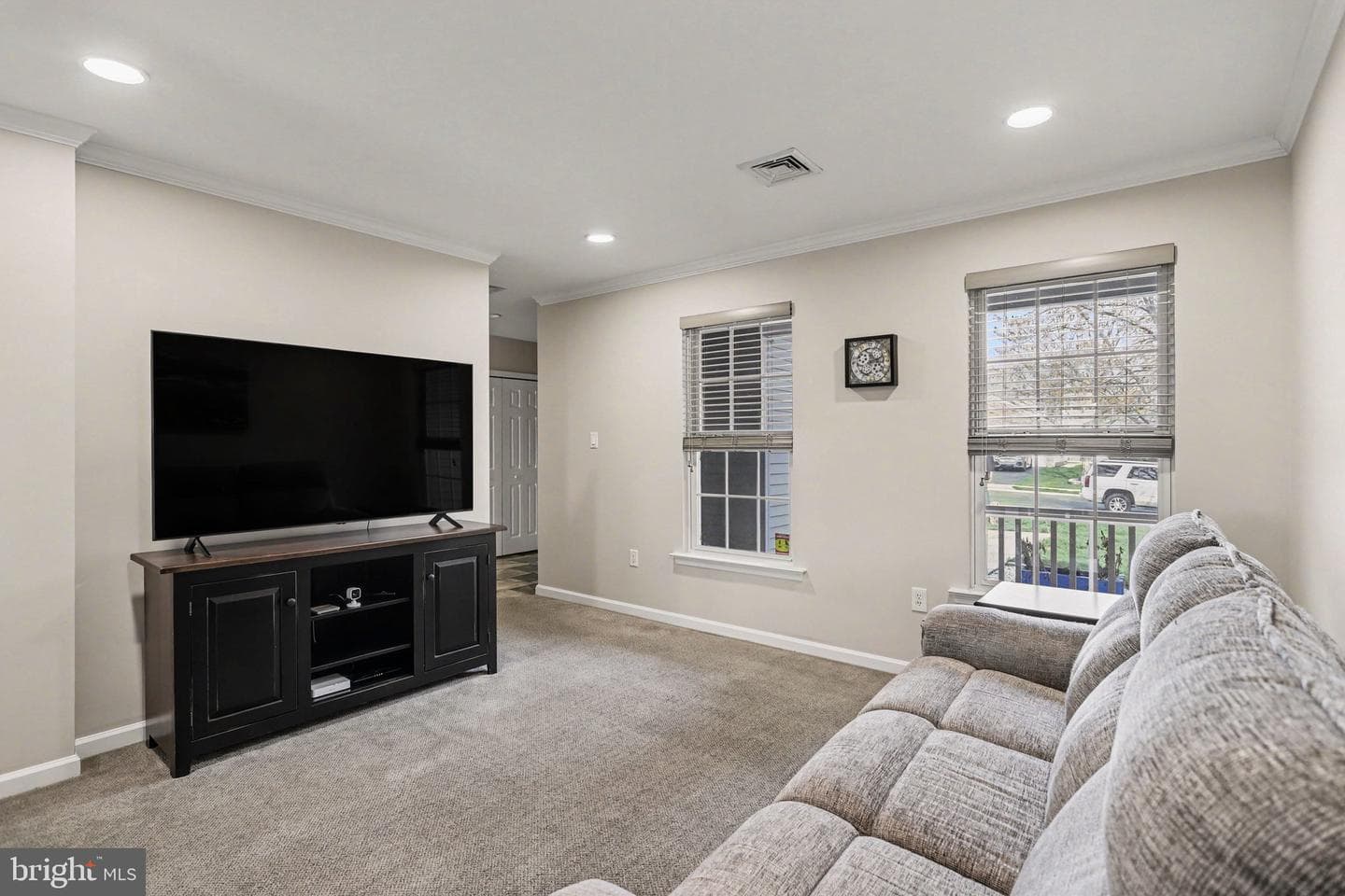 458 Meadowlark Lane photo 7