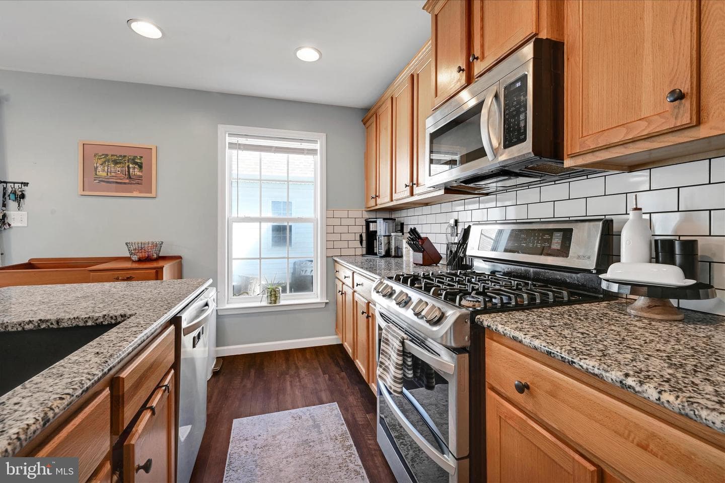 186 N Melhorn Drive photo 19