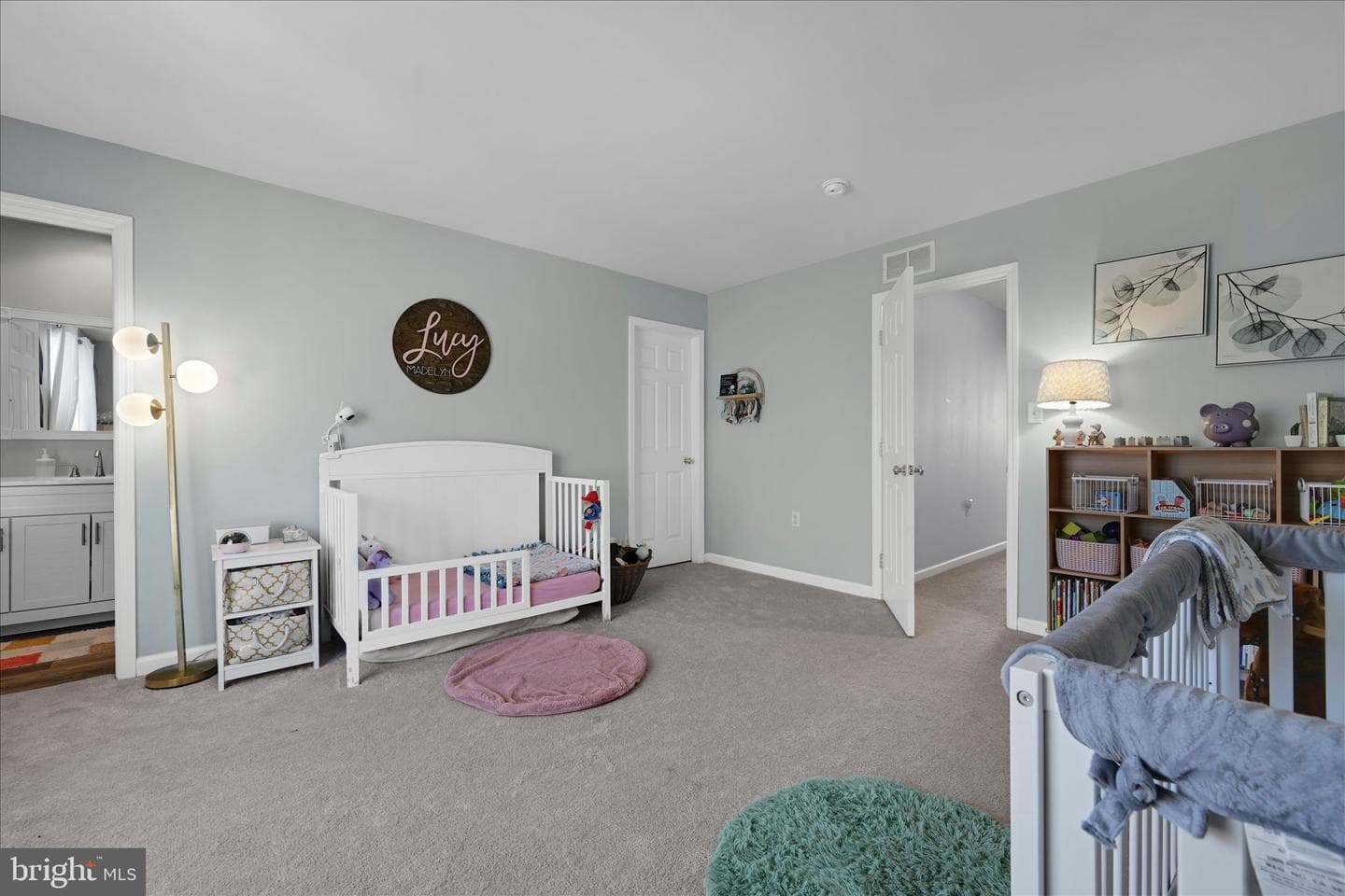 186 N Melhorn Drive photo 28