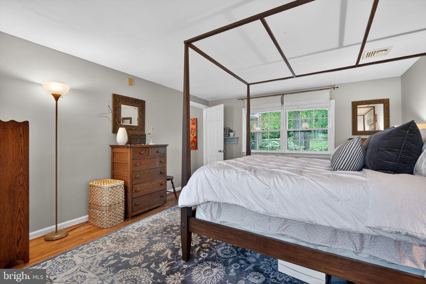 979 Nissley Road photo 32