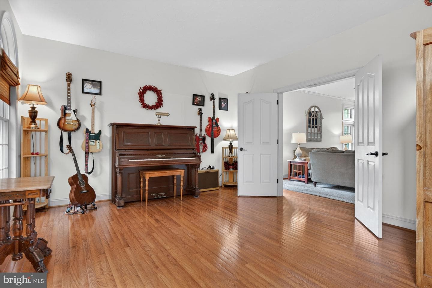 209 Heatherstone Way photo 10