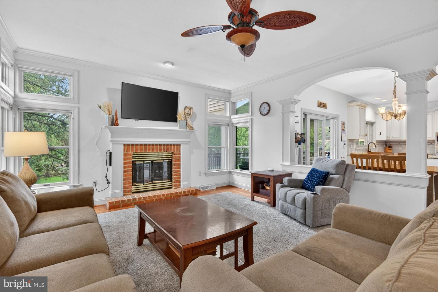 209 Heatherstone Way photo 12