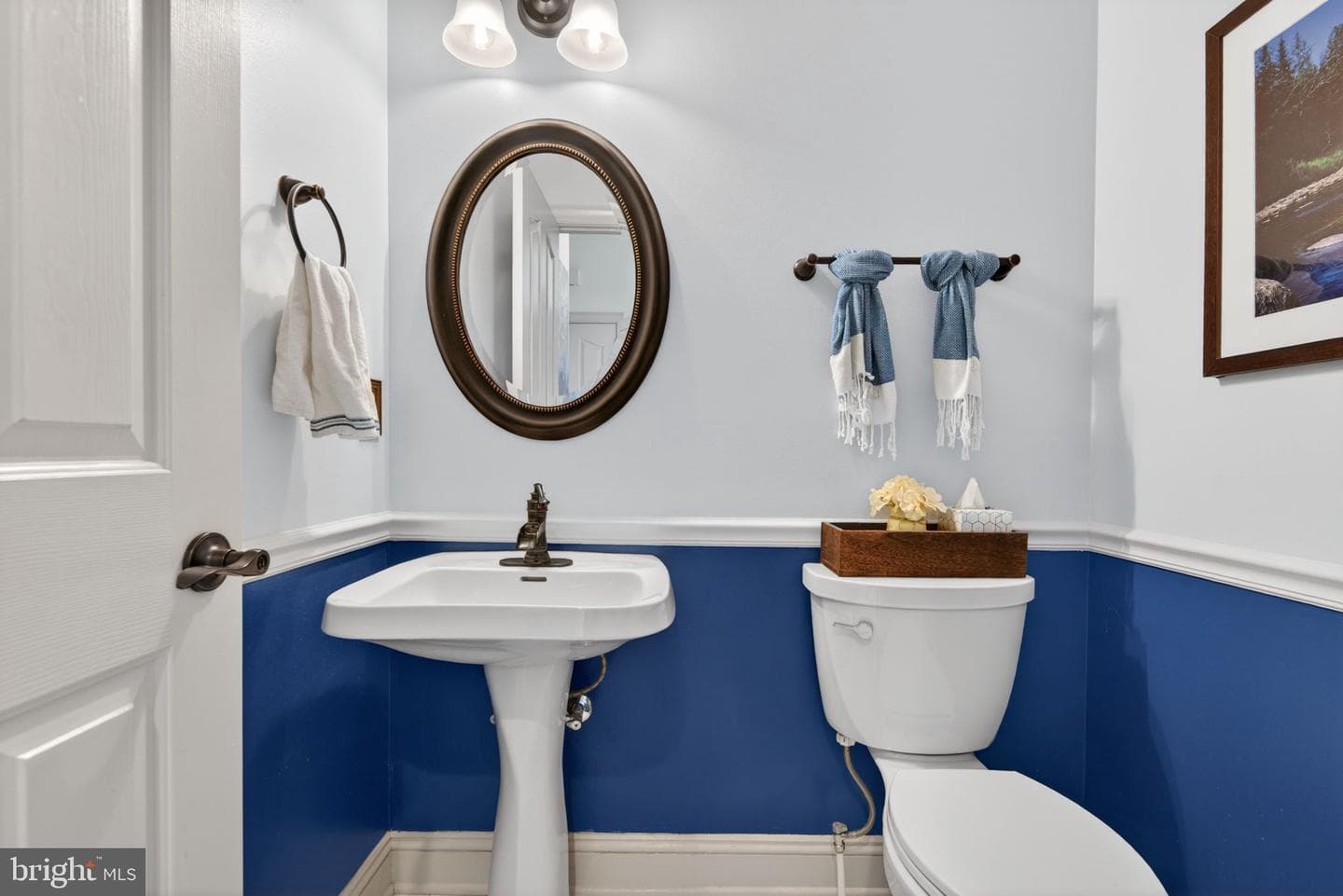 209 Heatherstone Way photo 29