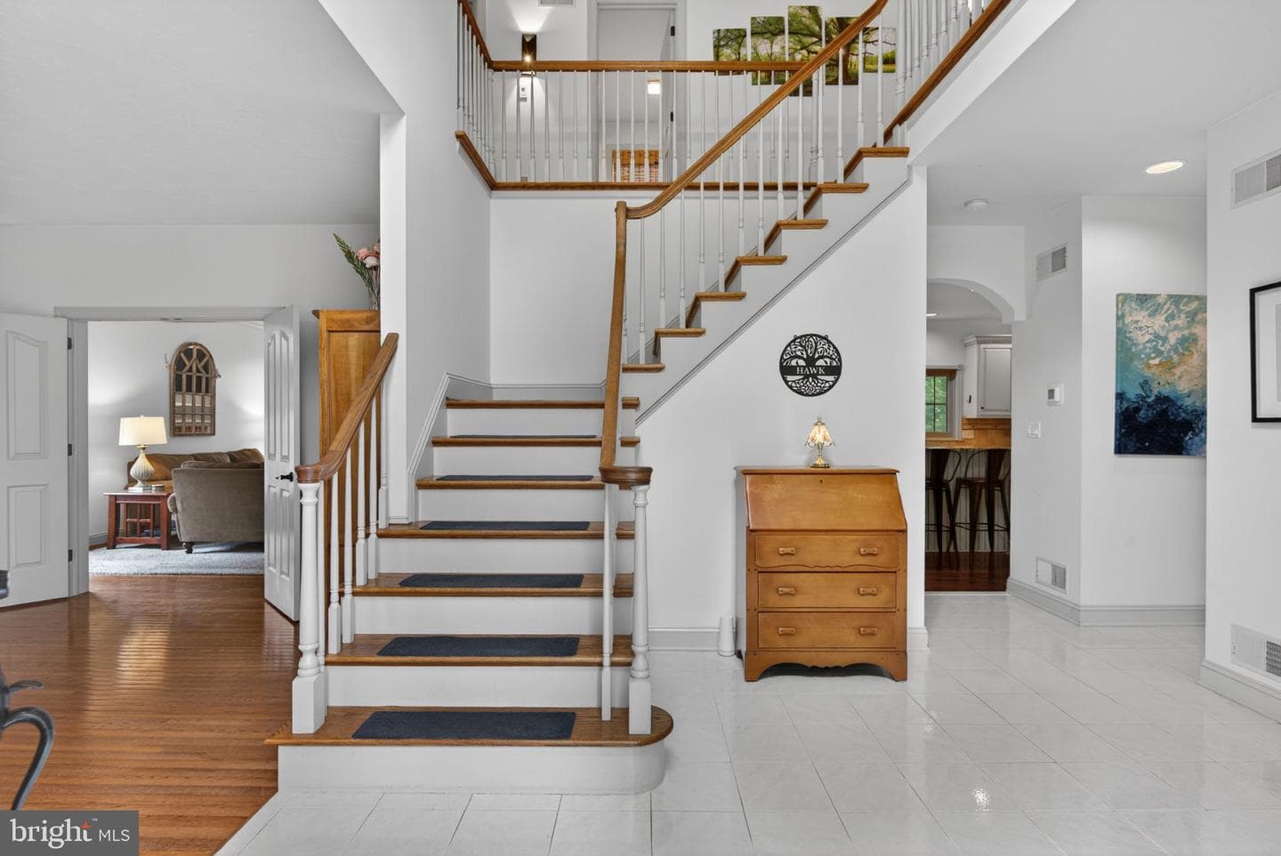209 Heatherstone Way photo 4