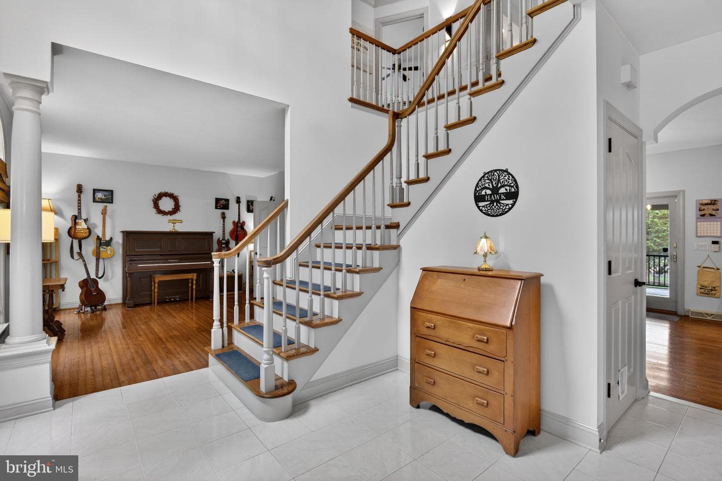 209 Heatherstone Way photo 5