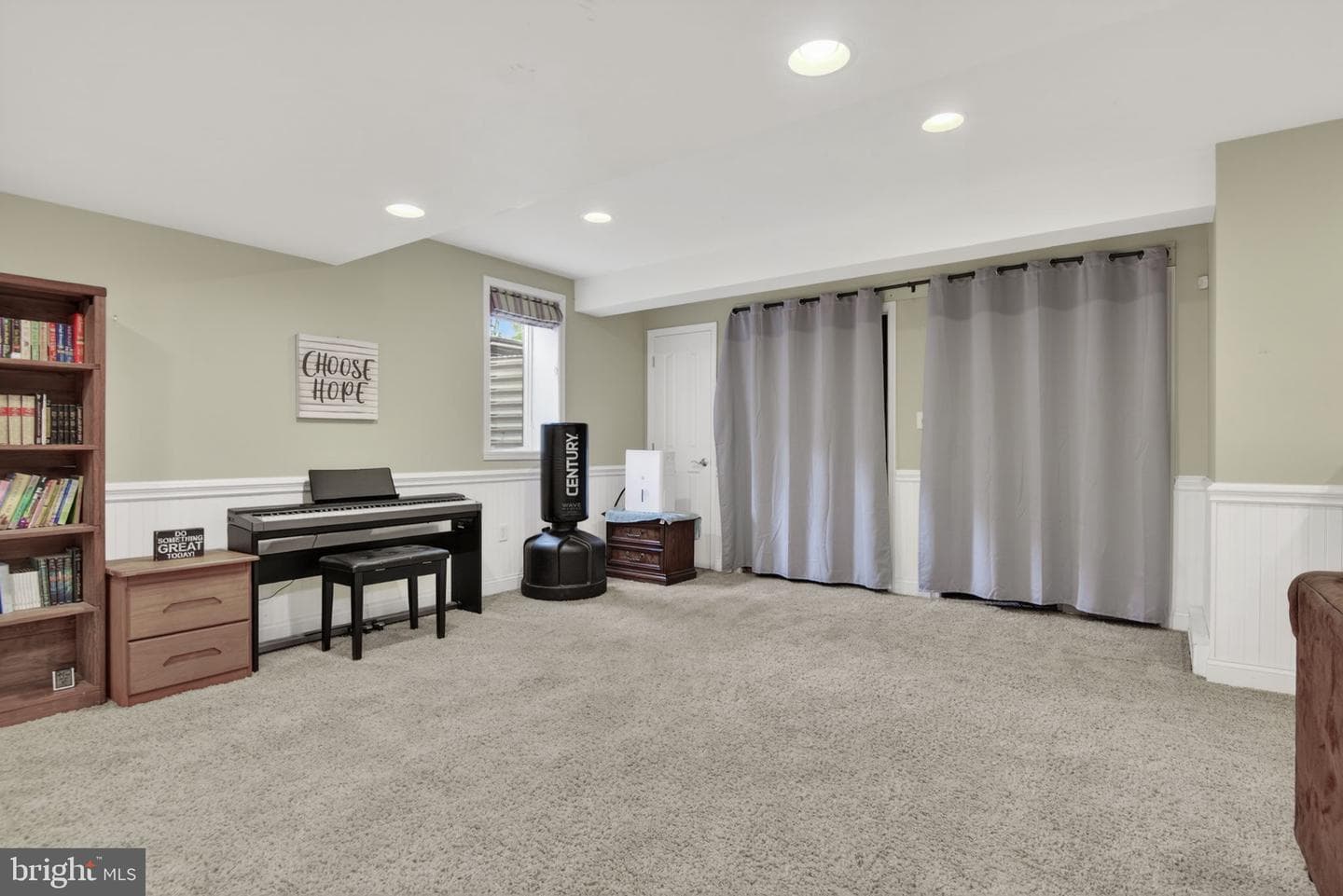 209 Heatherstone Way photo 51