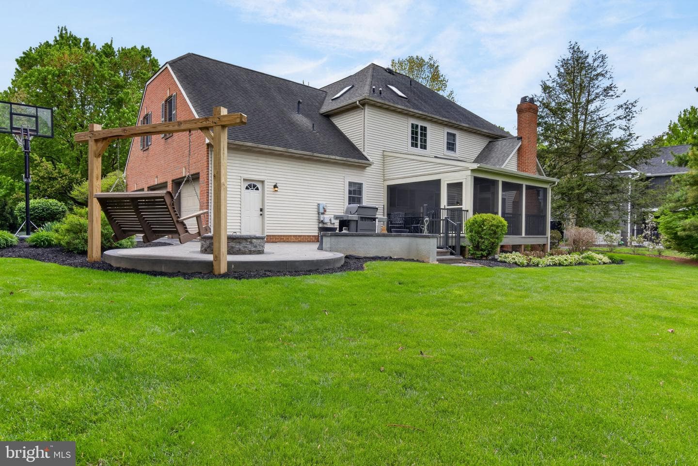 209 Heatherstone Way photo 64