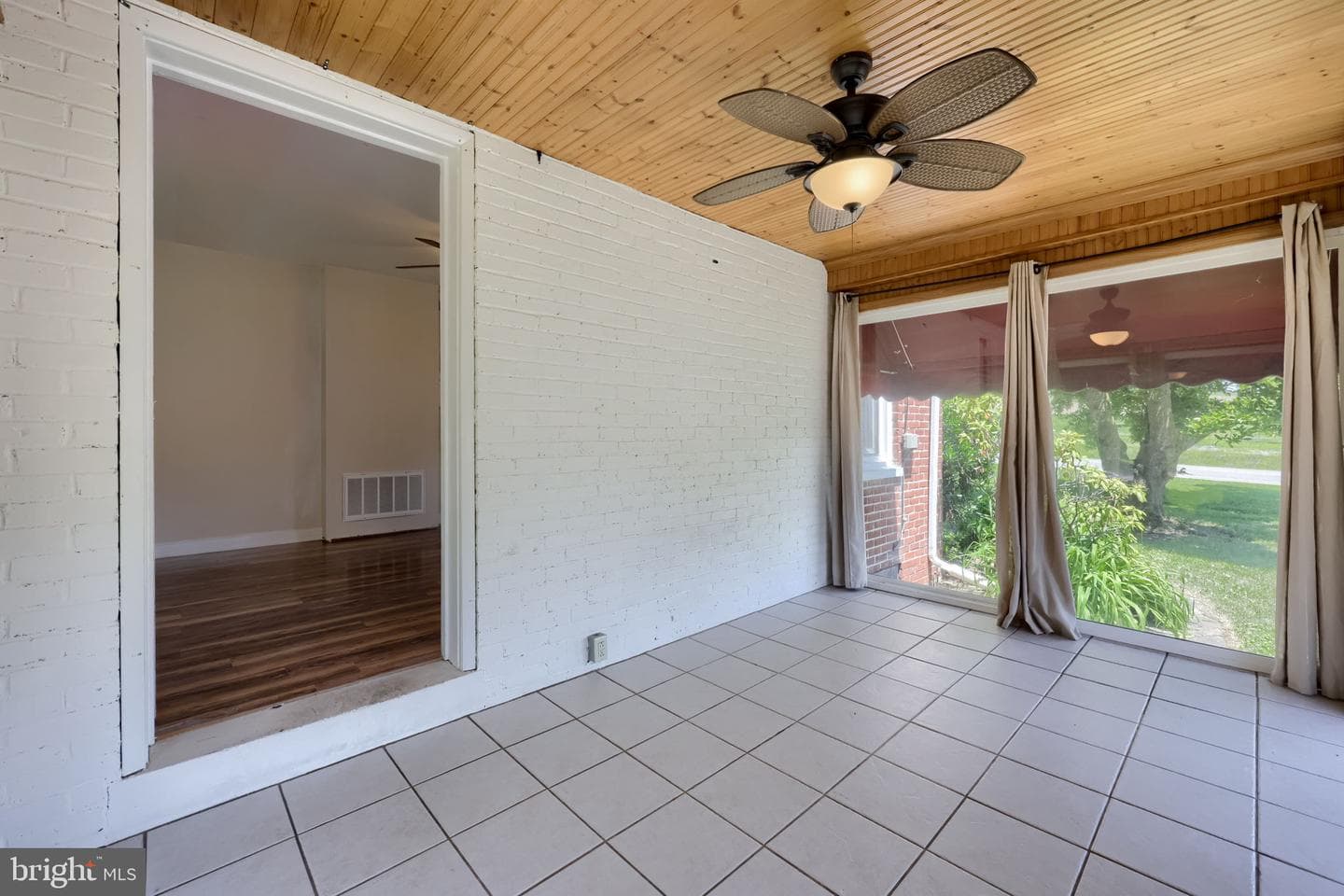2162 Millersville Road photo 32
