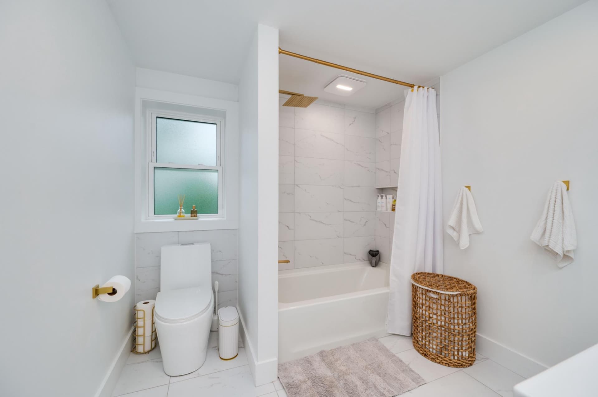 520 Elm Street photo 10