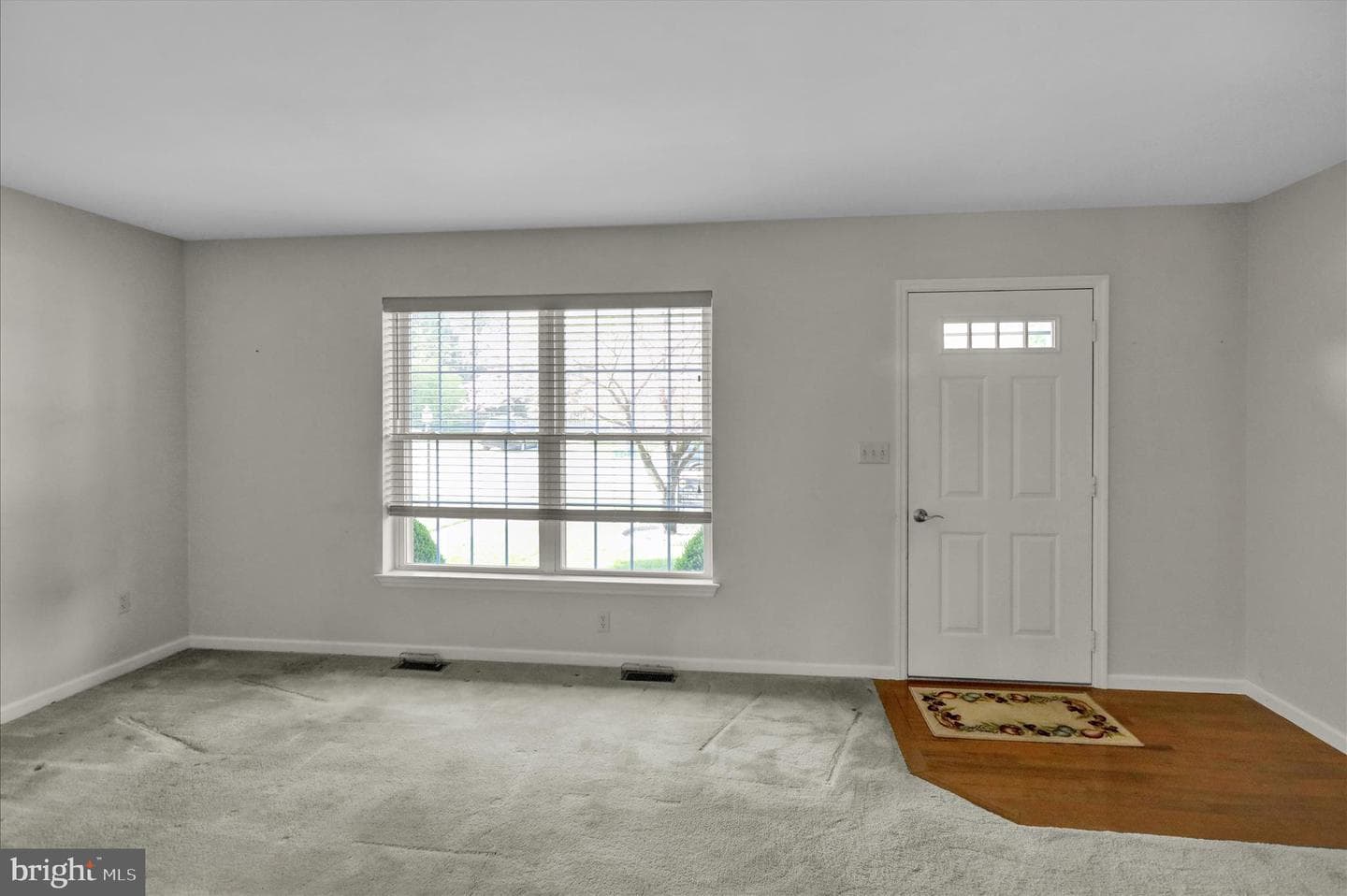 1107 Hampden Drive photo 5