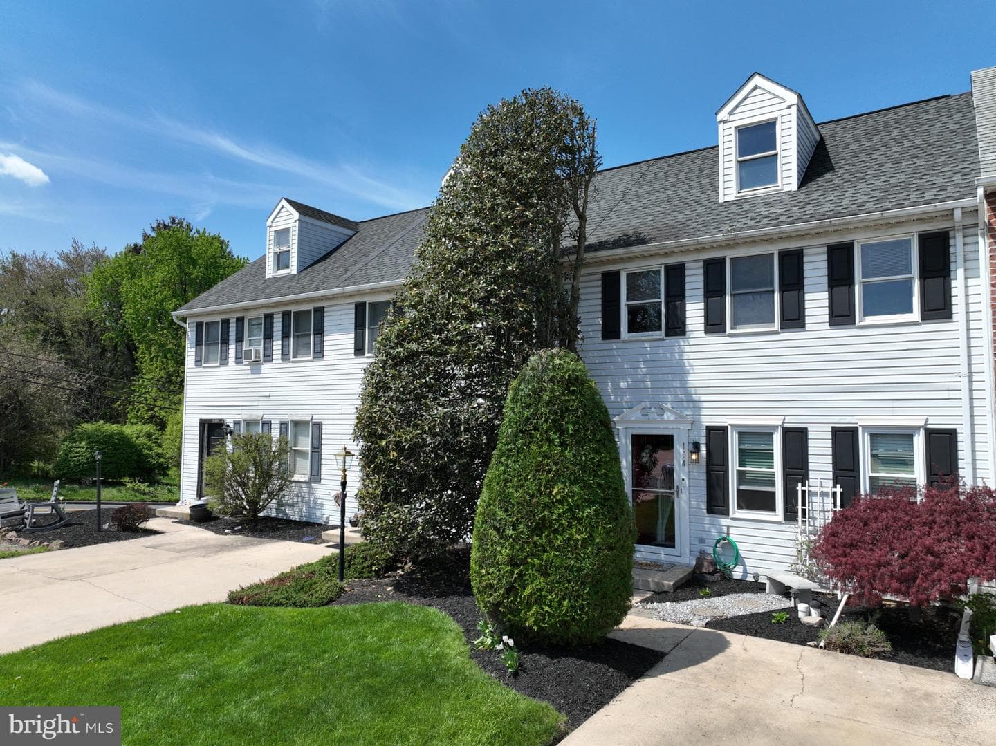 104 Ashley Drive photo 4