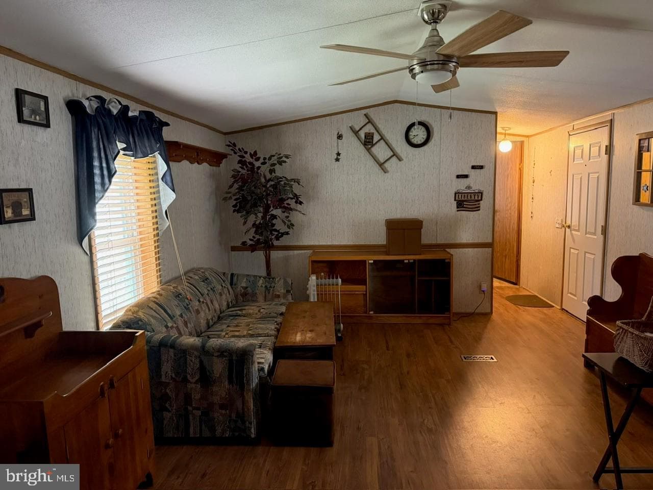 10 S Green Acres Circle photo 9