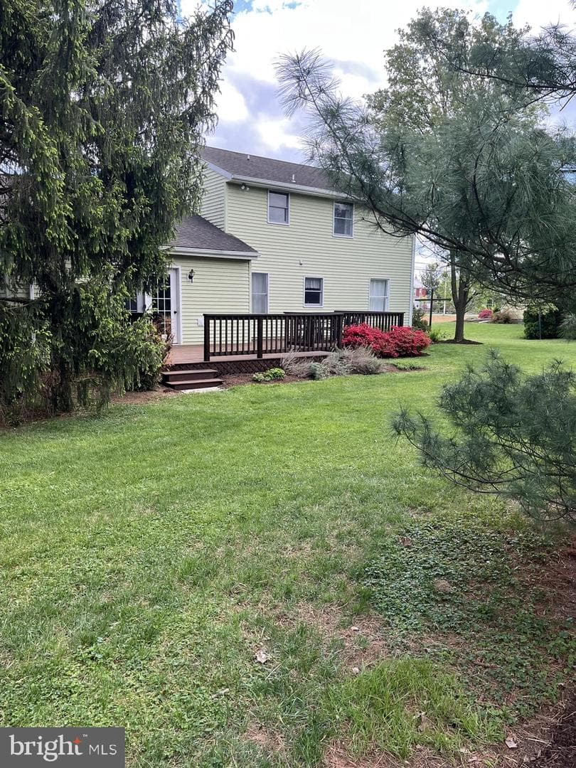 213 Tobacco Road photo 39