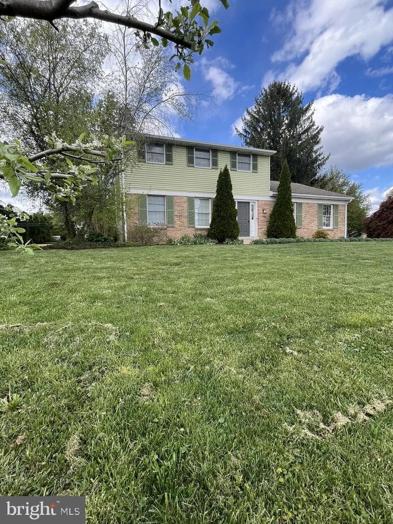 213 Tobacco Road photo 44