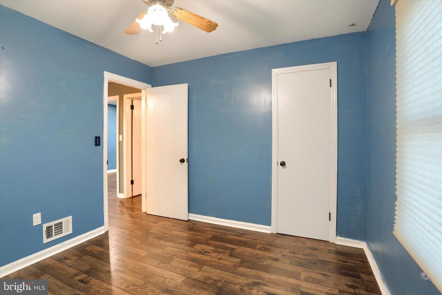 413 Birchland Avenue photo 18