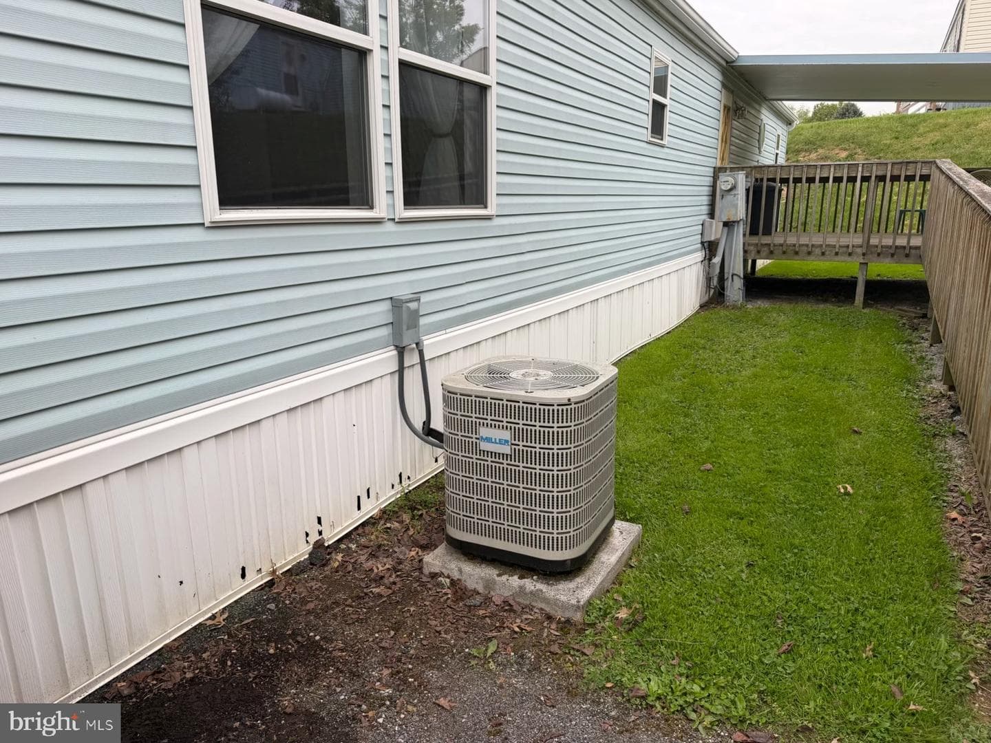 126 Ridgewood Manor photo 5