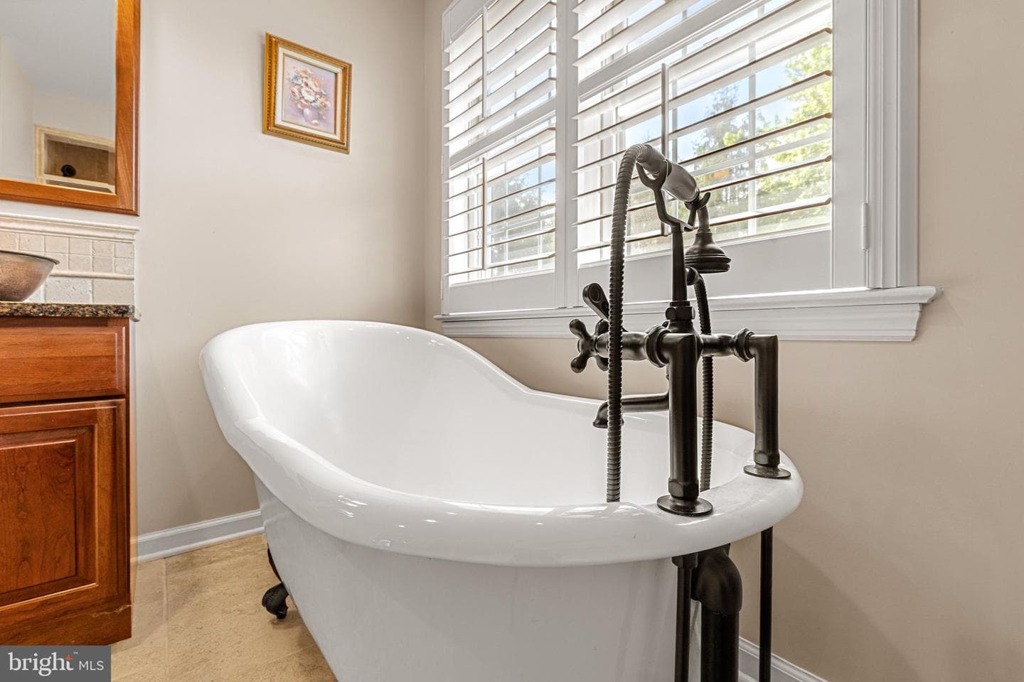1358 Sylvan photo 43