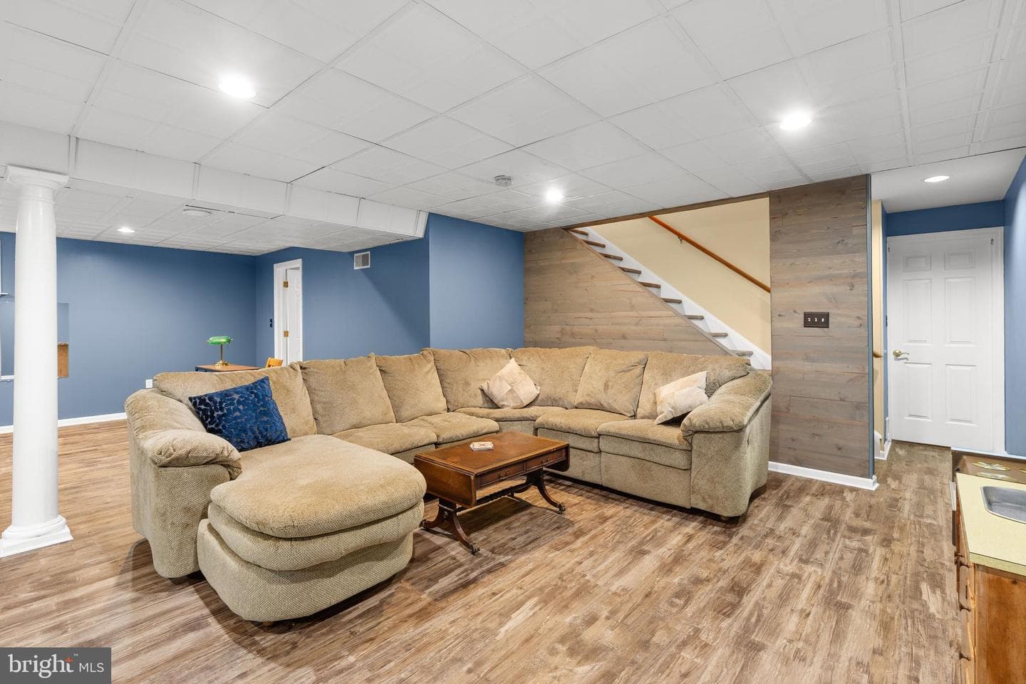 1358 Sylvan photo 57
