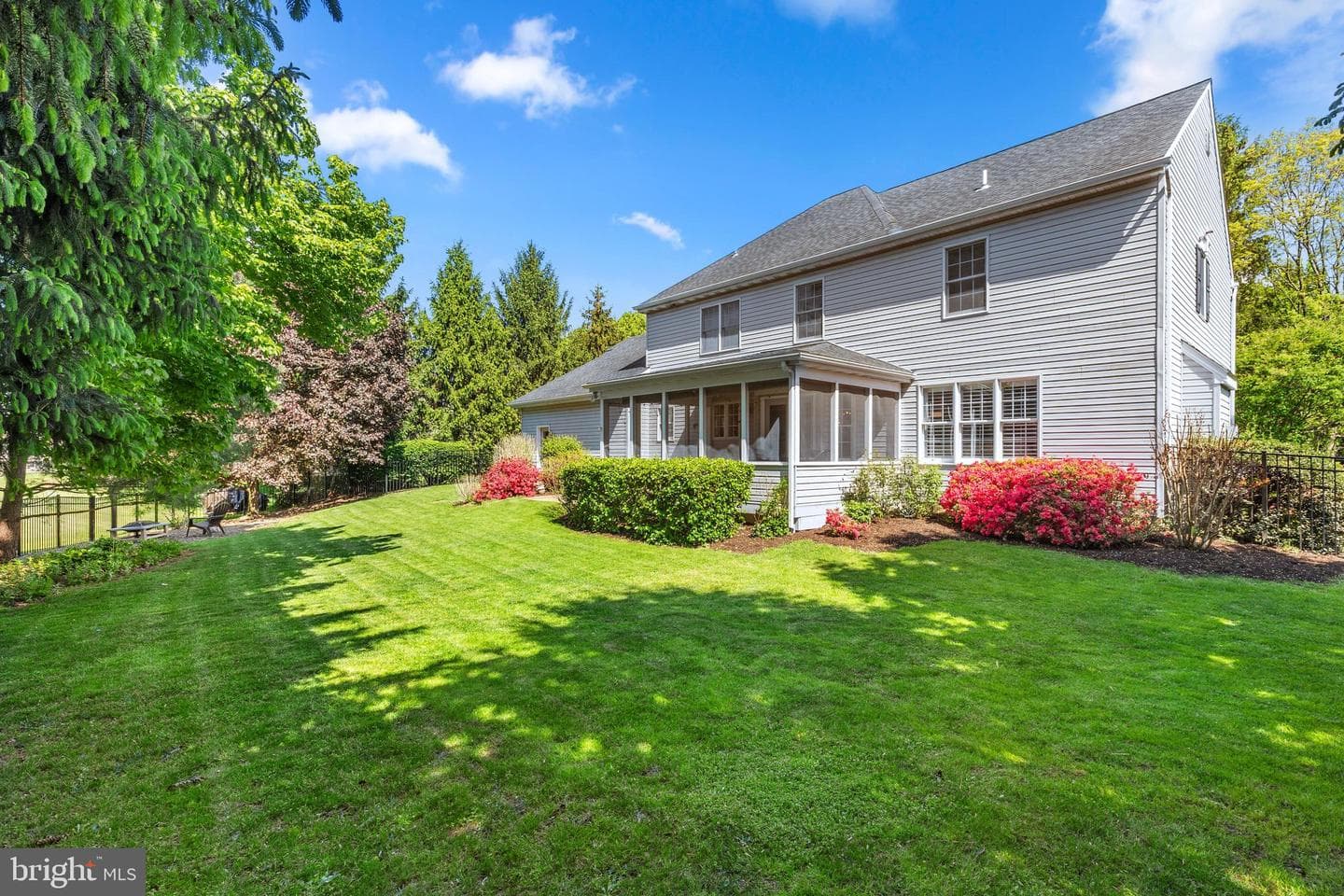 1358 Sylvan photo 64
