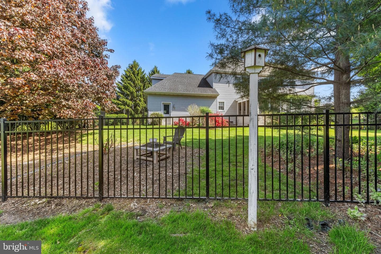 1358 Sylvan photo 68