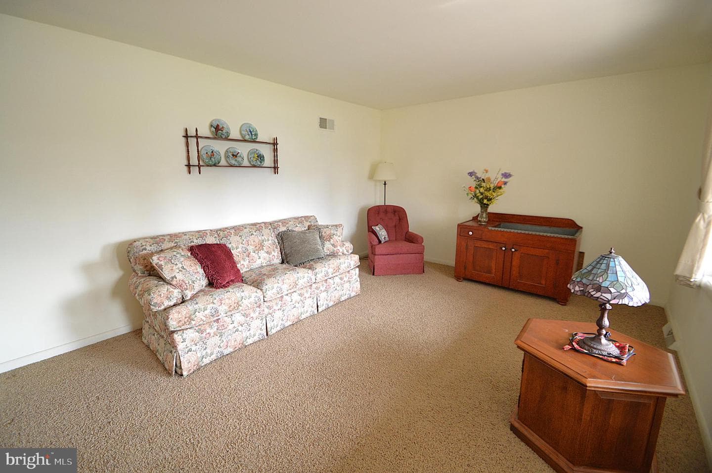 230 Adele Avenue photo 15