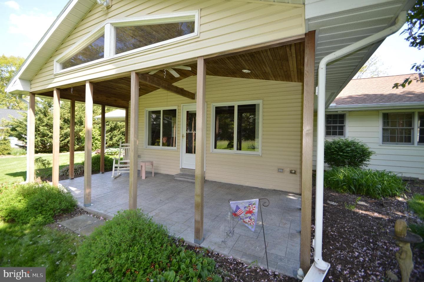 230 Adele Avenue photo 8