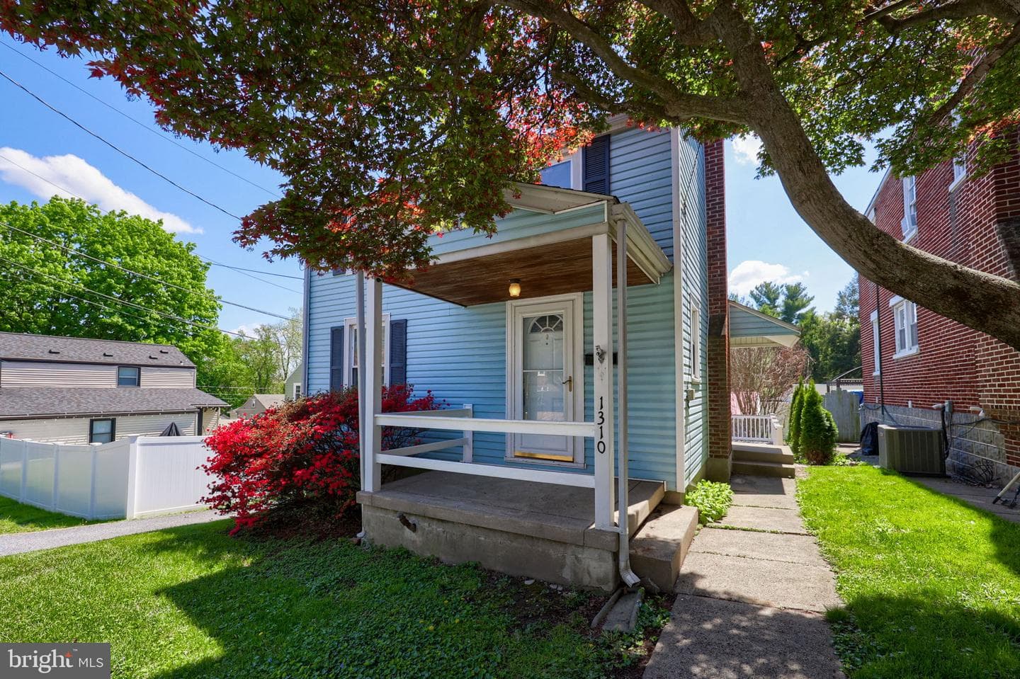 1310 Clark Street photo 3