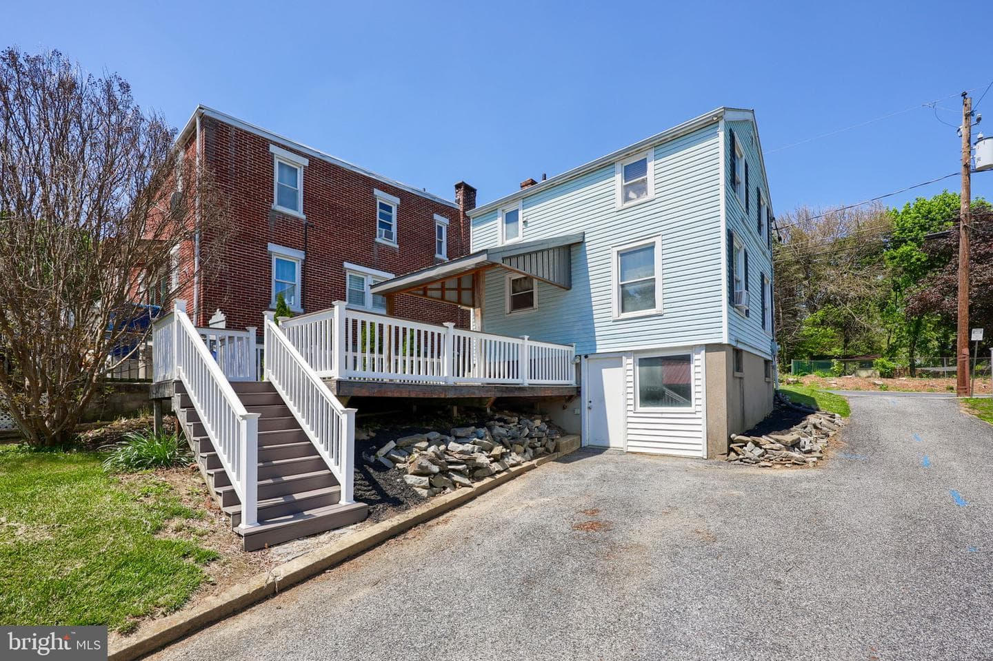 1310 Clark Street photo 30