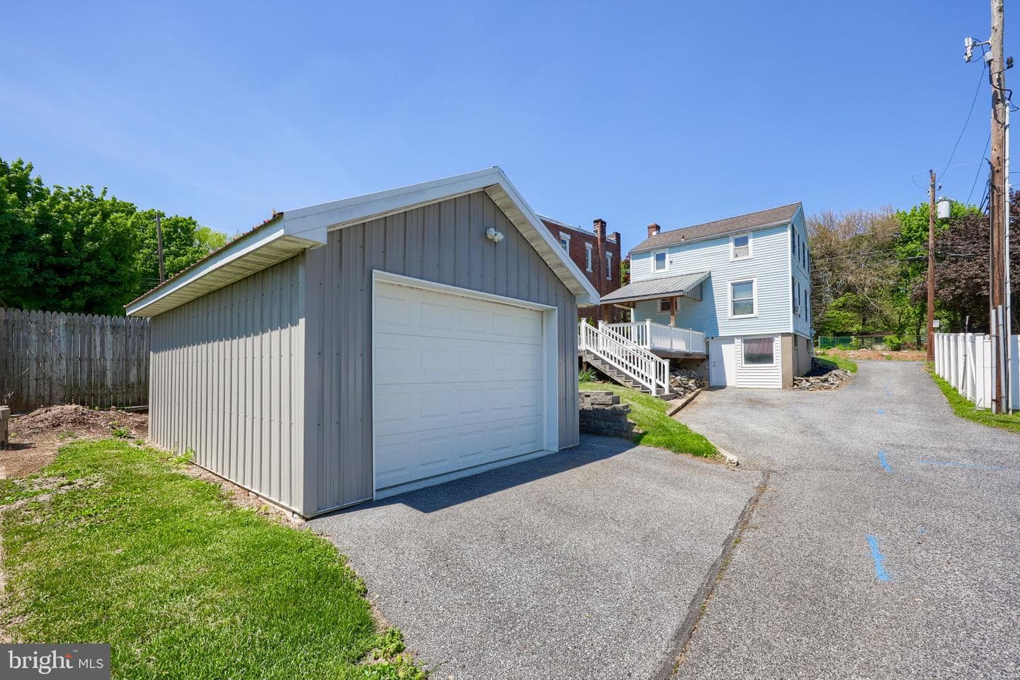 1310 Clark Street photo 32