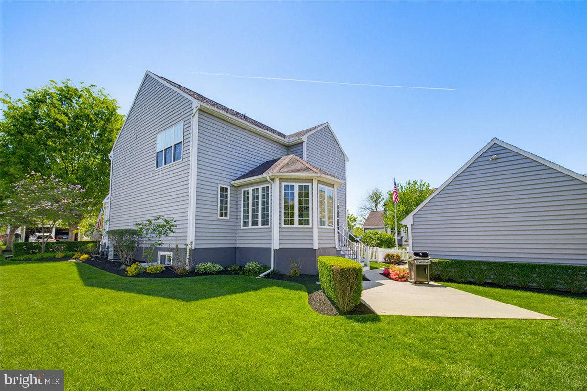 1400 Picket Drive photo 44