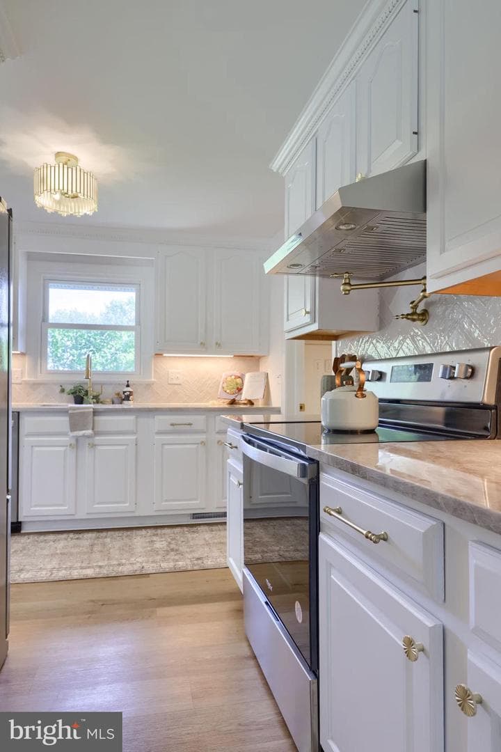 1260 Cloverton Drive photo 15