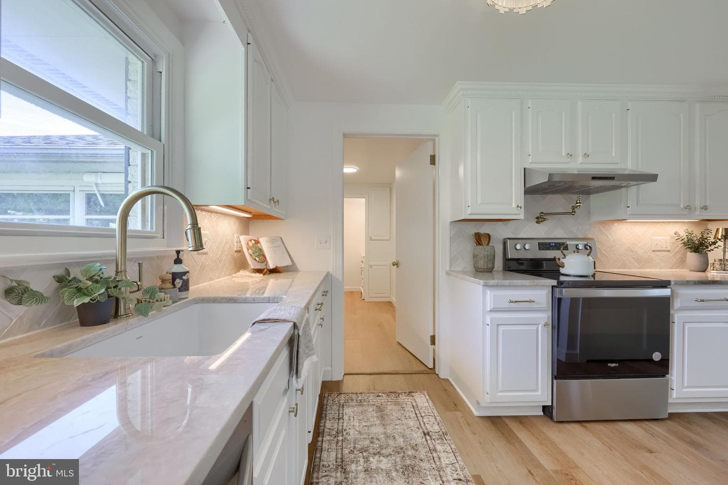 1260 Cloverton Drive photo 8