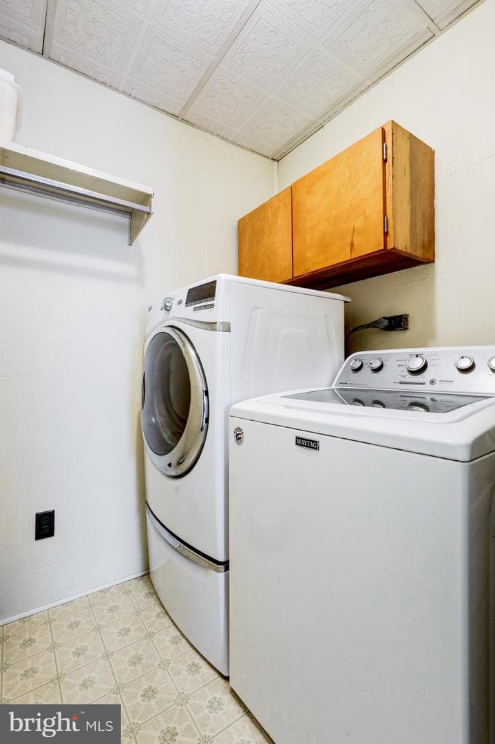 2584 Spring Valley Road photo 32