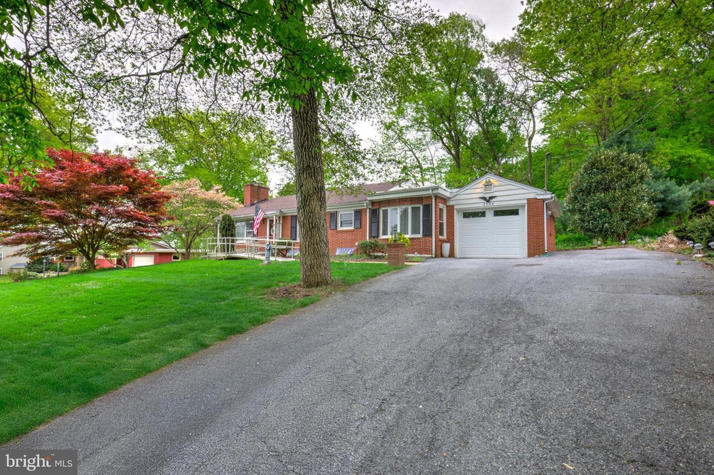 2584 Spring Valley Road photo 6
