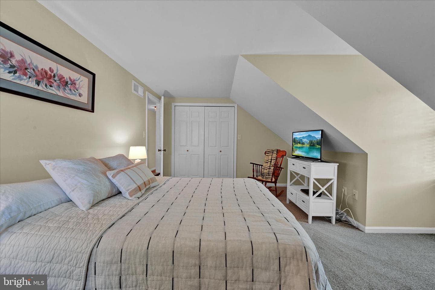 151 Ridings Way photo 25