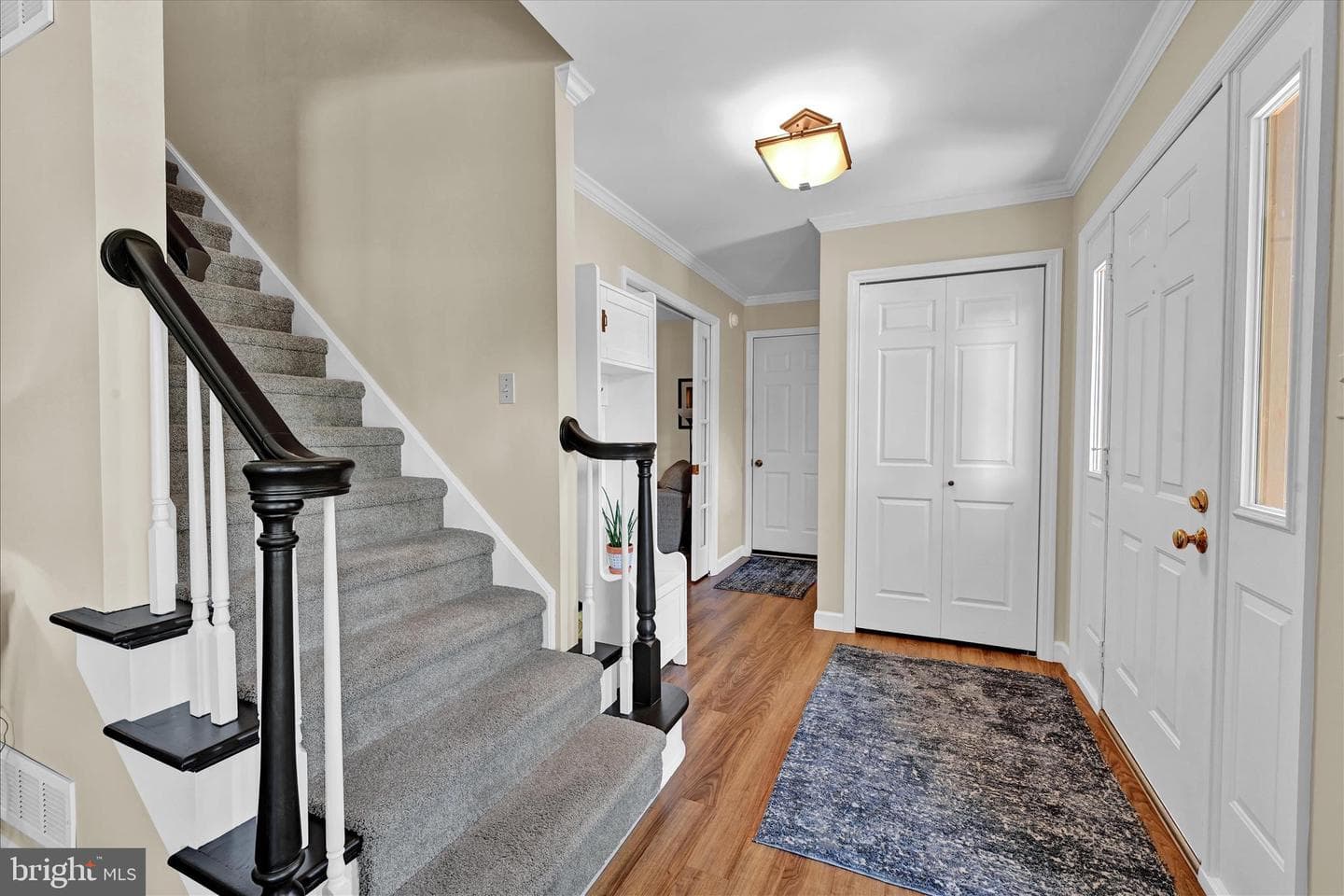 151 Ridings Way photo 3