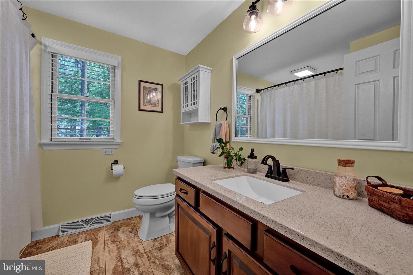 151 Ridings Way photo 30
