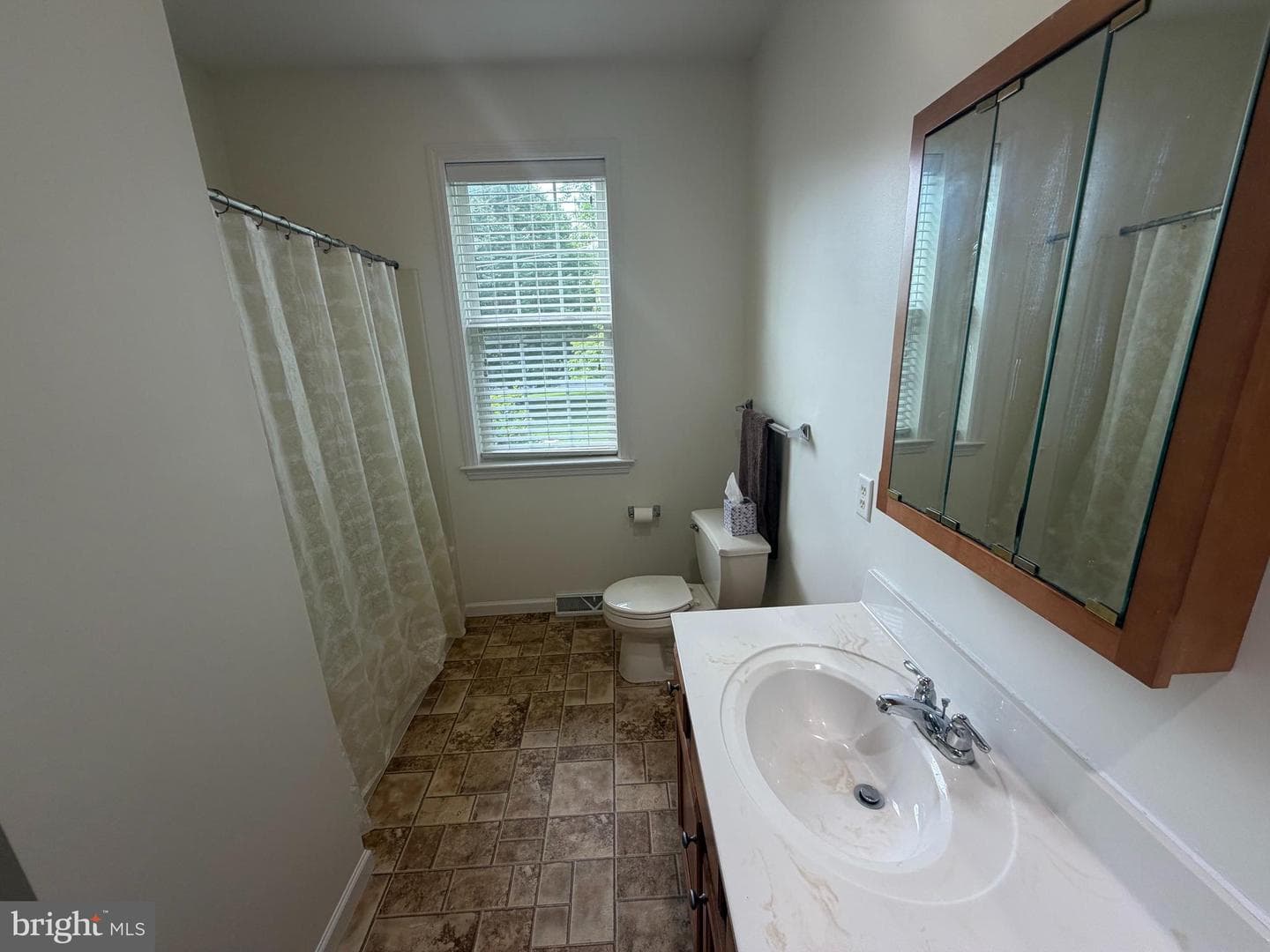 428 Haymarket Lane photo 17