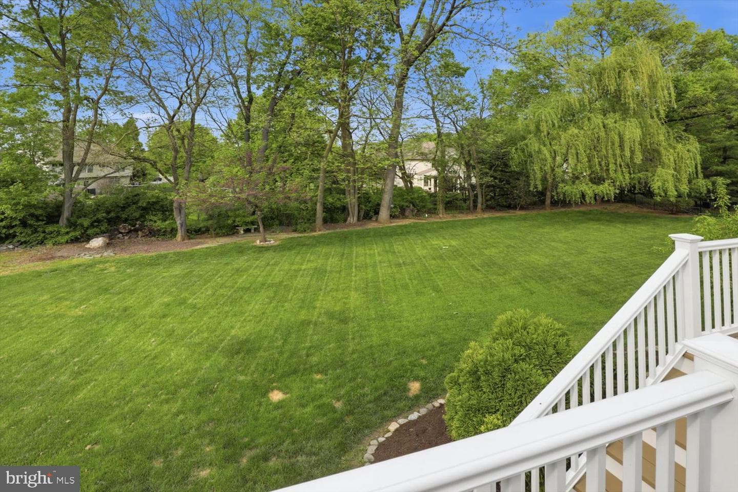 162 Huntingwood Drive photo 2