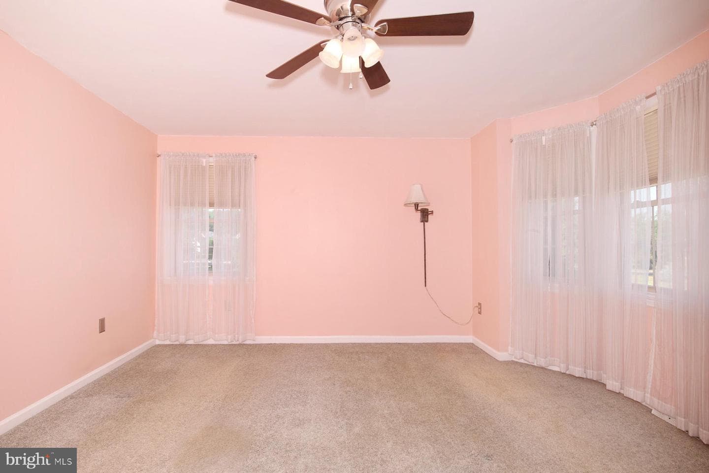 525 Cobblestone Lane photo 31