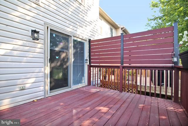525 Cobblestone Lane photo 8