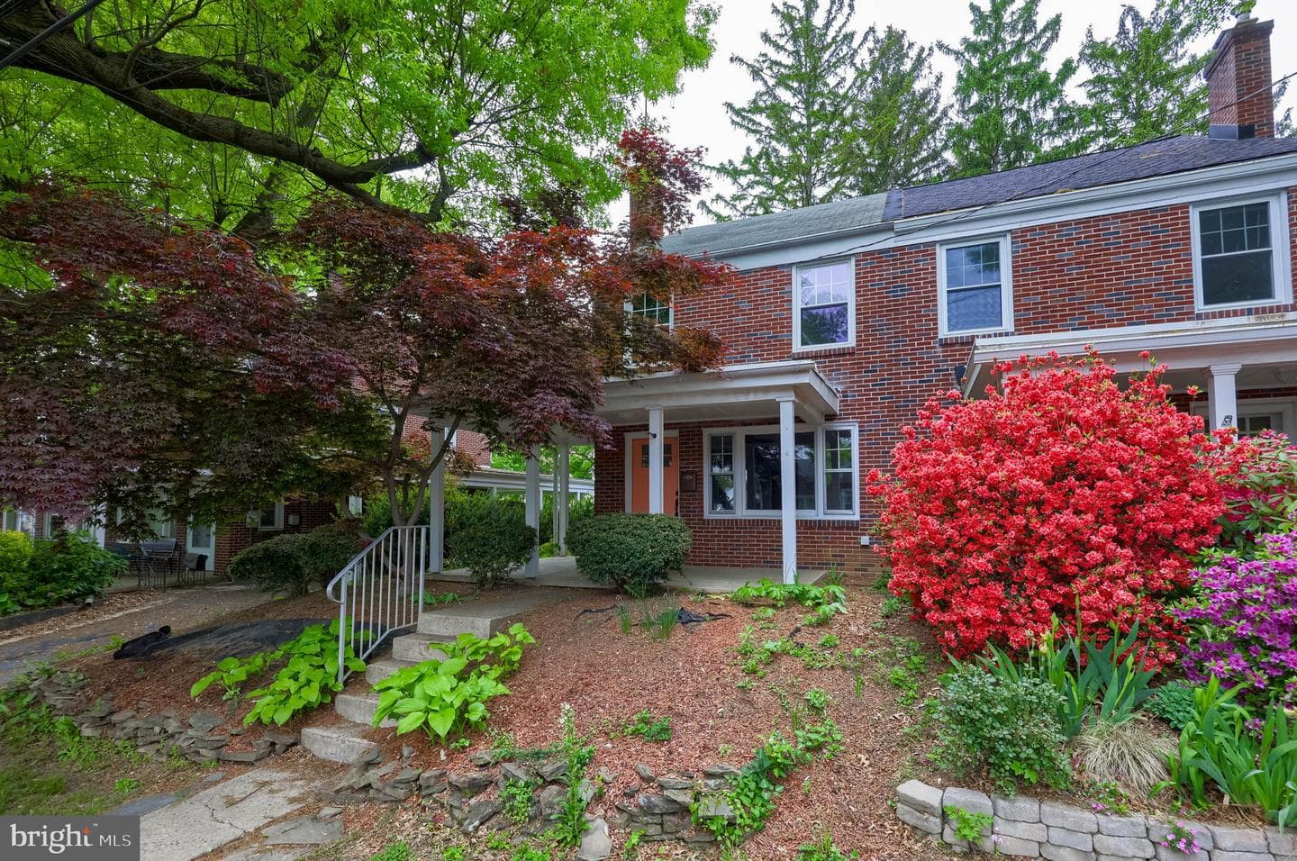 1003 Maple Avenue