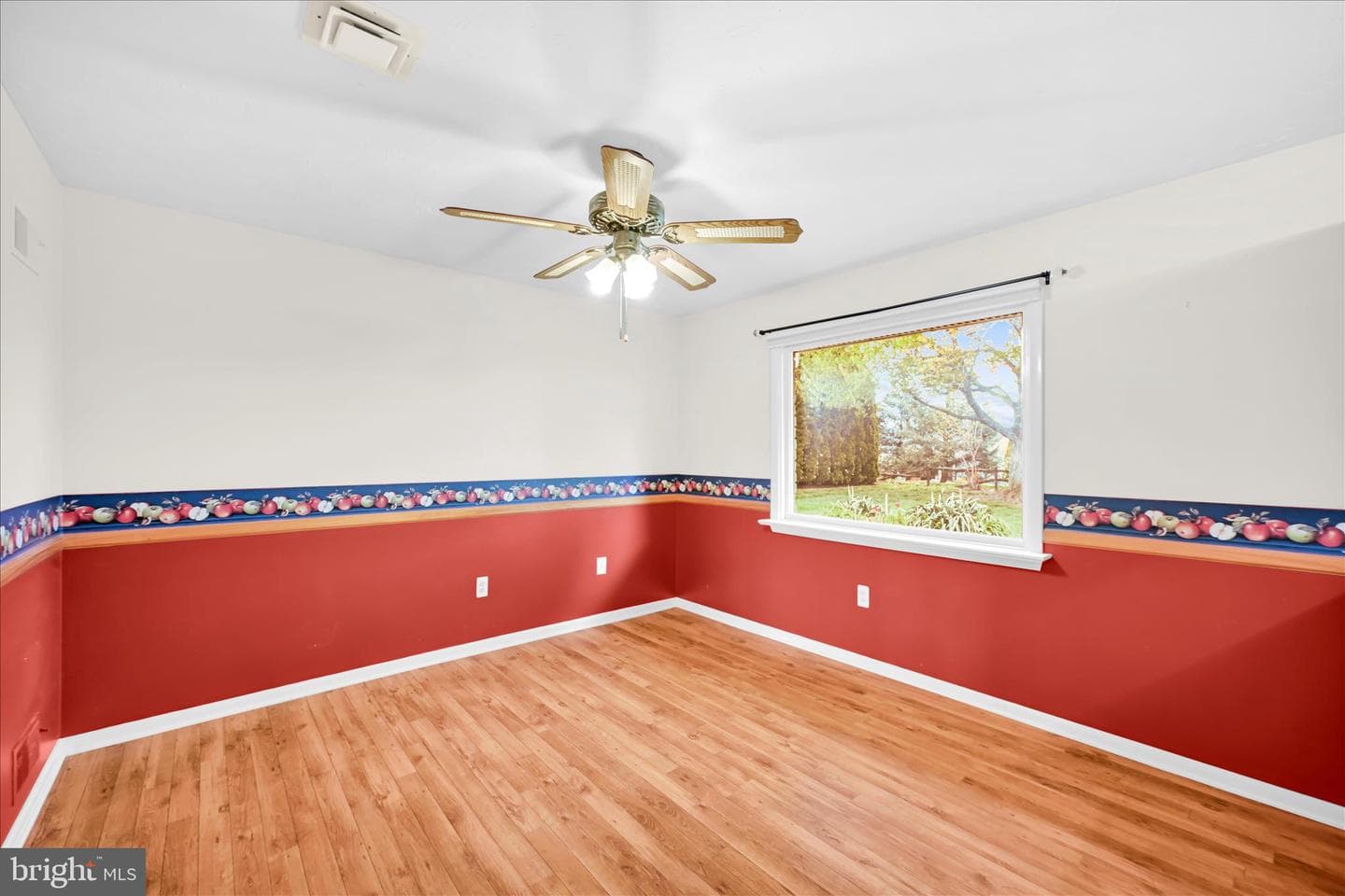 311 N Penryn Road photo 15
