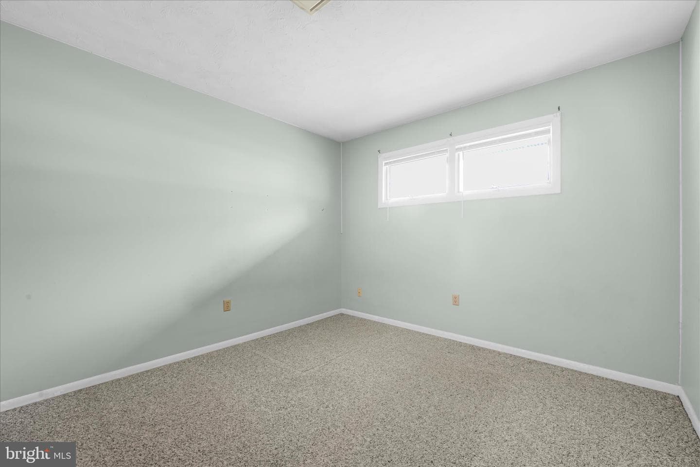 311 N Penryn Road photo 22