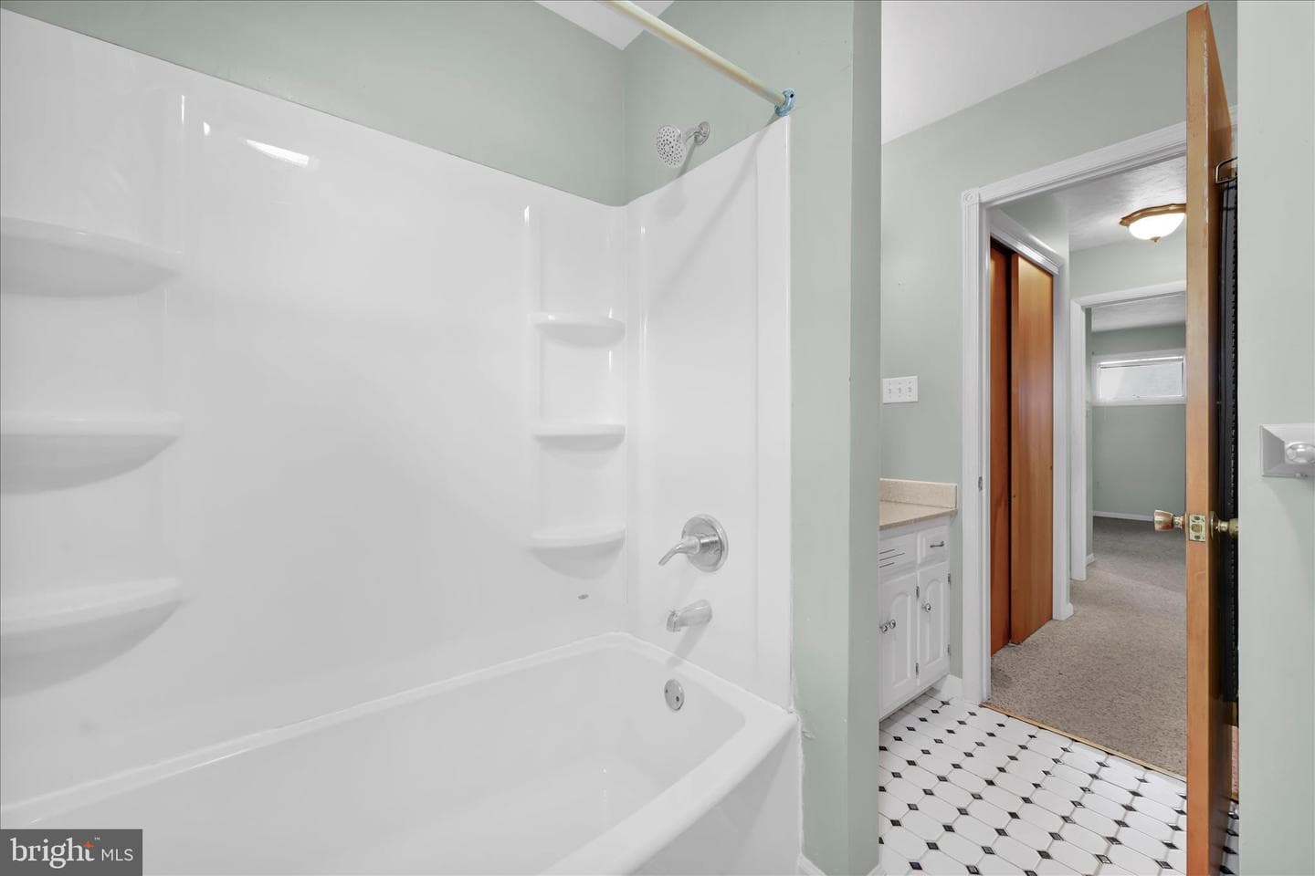 311 N Penryn Road photo 27