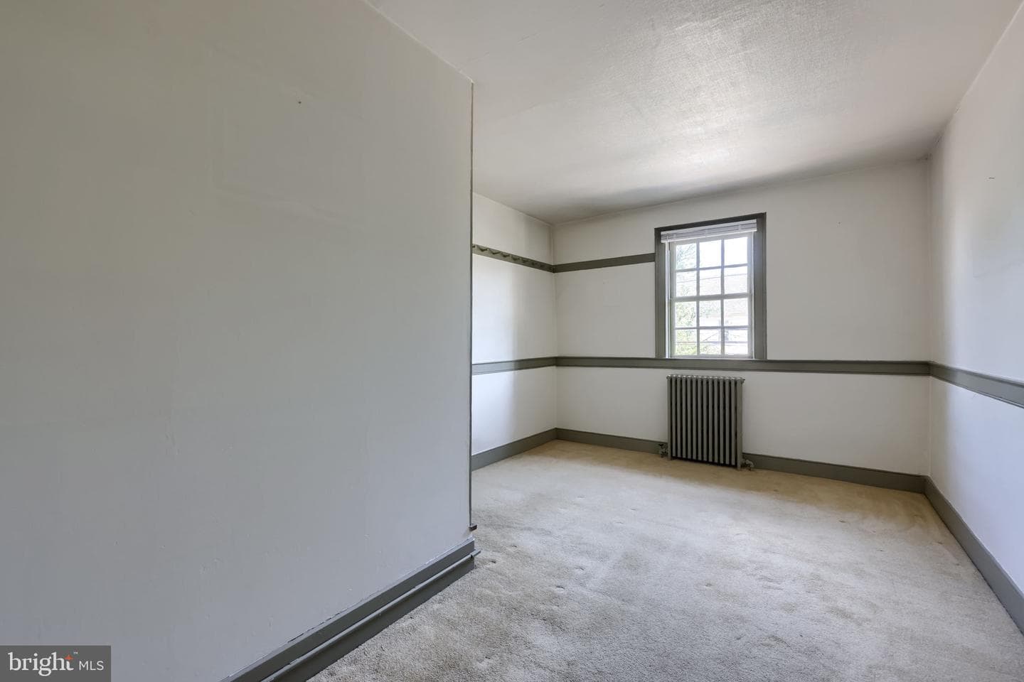 326 Miller Street photo 48