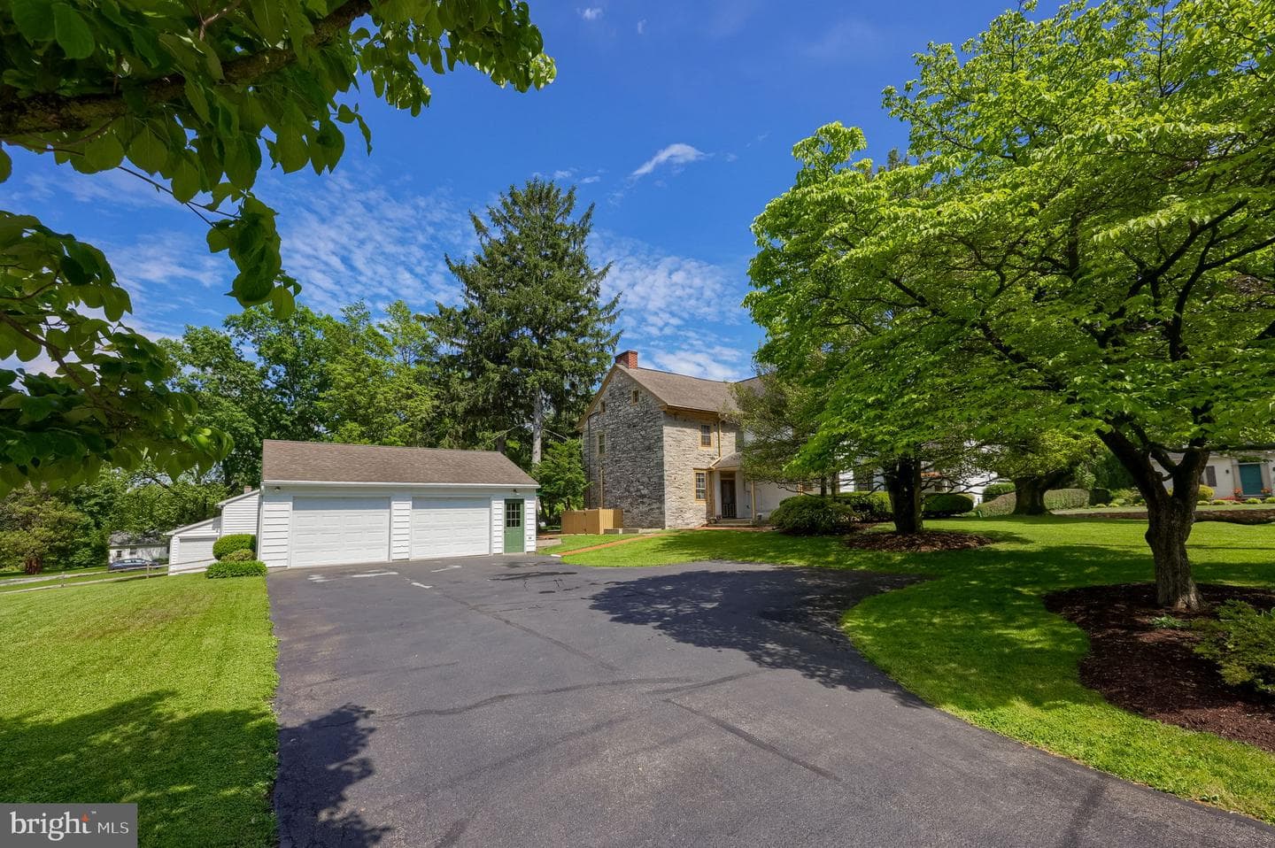 326 Miller Street photo 63
