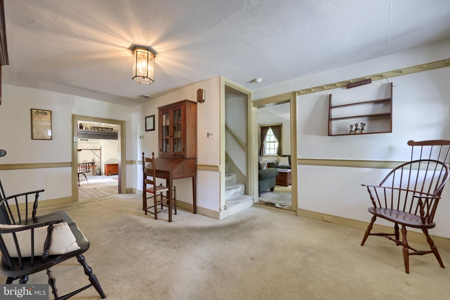 326 Miller Street photo 8